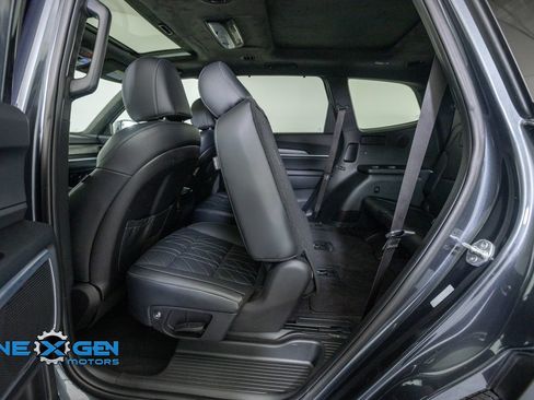 Used 2024 Kia Telluride SX Prestige X-Line AWD/4WD image 29