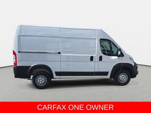 Used 2023 RAM ProMaster 2500 FWD image 4
