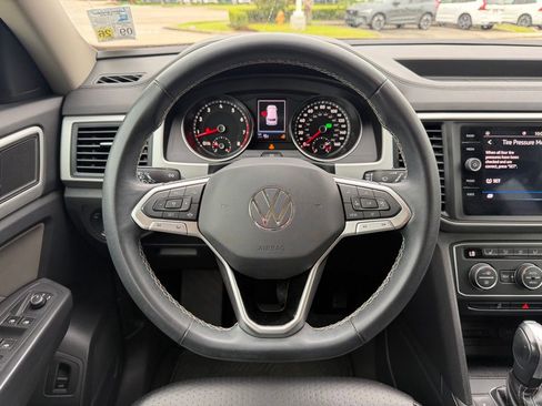 Used 2021 Volkswagen Atlas SE FWD image 17