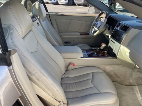 Used 2005 Cadillac XLR image 14
