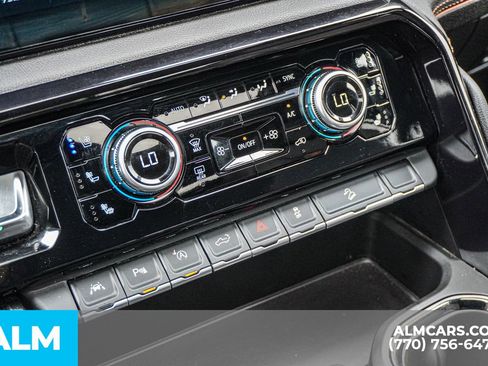 Used 2025 GMC Sierra 1500 AT4 w/ Technology Package image 43