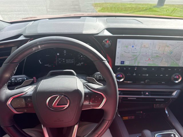Used 2025 Lexus RX 350 AWD w/ Convenience Package image 15