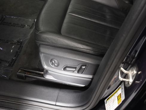 Used 2019 Audi Q5 Premium w/ Convenience Package AWD/4WD image 16
