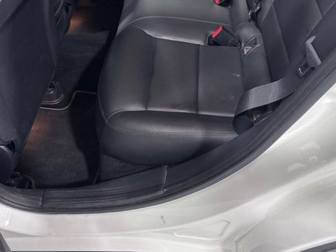 Used 2015 Mercedes-Benz GLA 250 4MATIC image 21