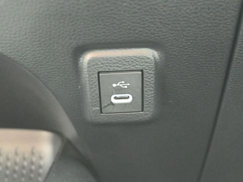 Certified 2025 Toyota Corolla SE FWD image 21