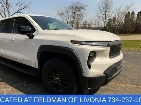 Certified 2024 Chevrolet Silverado EV W/T image 2