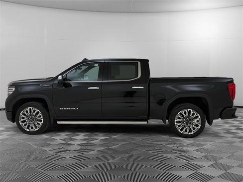 Used 2023 GMC Sierra 1500 Denali Ultimate image 6