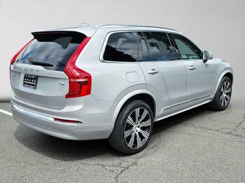 Certified 2025 Volvo XC90 T8 Plus w/ Protection Package Premier AWD/4WD image 3