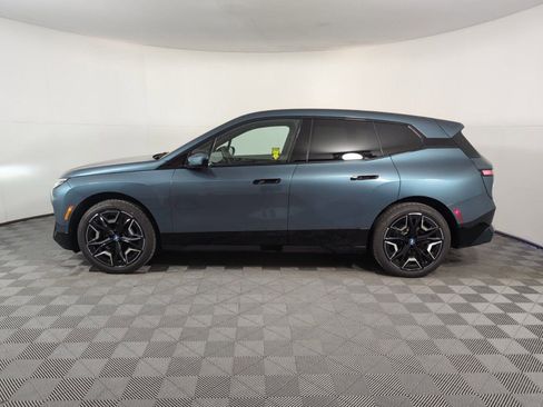 Used 2025 BMW iX xDrive50 w/ Premium Package image 2