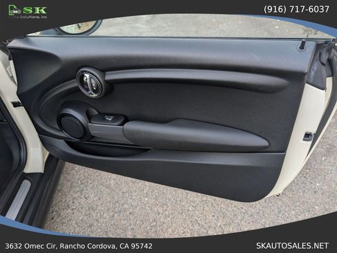 Used 2014 MINI Cooper 2-Door Hardtop FWD image 33