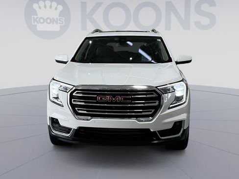 Used 2022 GMC Terrain SLT w/ Tech Package image 19