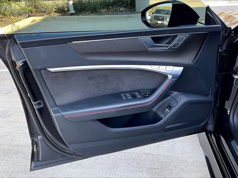 Used 2021 Audi RS 7 w/ Black Optic Package image 19