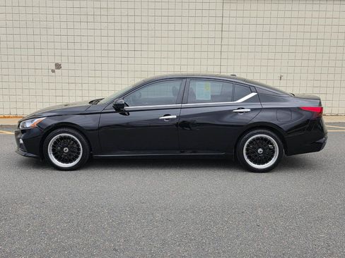 Used 2020 Nissan Altima 2.5 S FWD image 4