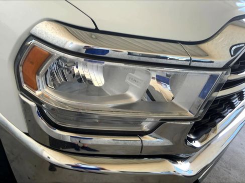 Used 2024 RAM 3500 Big Horn image 25