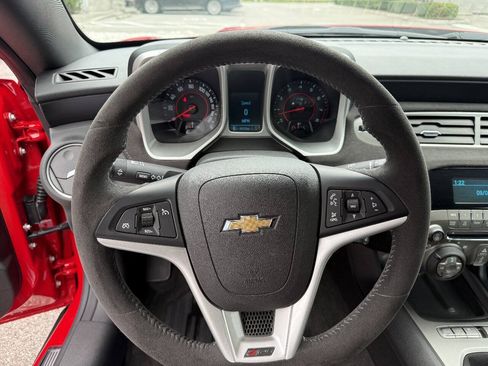 Used 2014 Chevrolet Camaro Z/28 RWD image 24