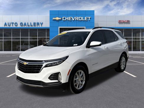 Used 2022 Chevrolet Equinox LT image 1
