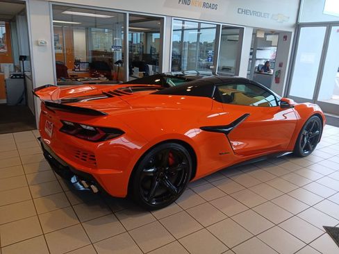 Used 2024 Chevrolet Corvette E-Ray w/ ZER Performance Package AWD/4WD image 7