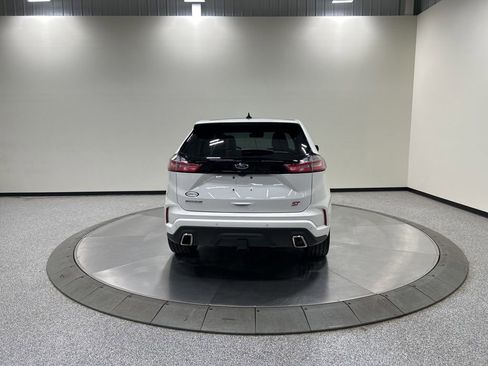 Certified 2020 Ford Edge ST w/ Equipment Group 401A AWD/4WD image 8
