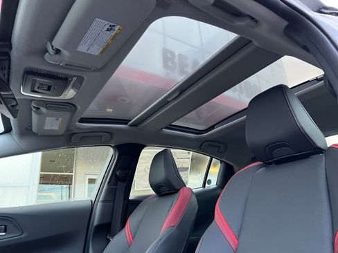 New 2026 Toyota Prius Plug-In Hybrid image 24