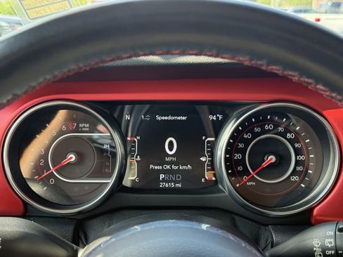 Used 2021 Jeep Wrangler Unlimited Rubicon AWD/4WD image 26