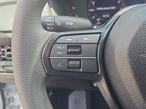 Used 2024 Honda Accord LX image 19
