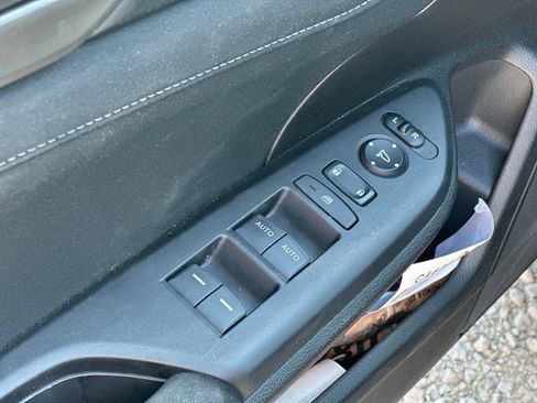 Used 2021 Honda Civic EX image 16