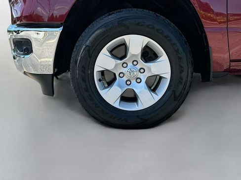 Used 2024 RAM 1500 Big Horn AWD/4WD image 33
