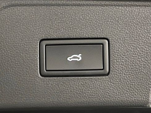 New 2026 Volkswagen Atlas Peak Edition image 40