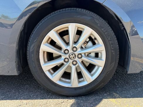 Used 2024 Toyota Corolla LE w/ LE Premium Package FWD image 6
