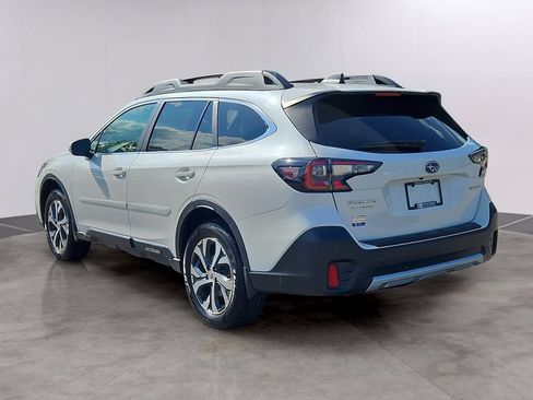 Used 2022 Subaru Outback Limited AWD/4WD image 6