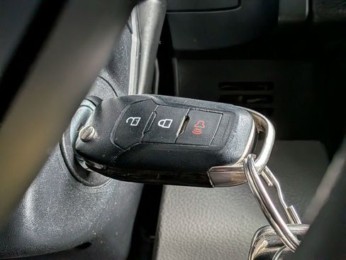 Used 2018 Ford F150 XL w/ Equipment Group 101A Mid image 23