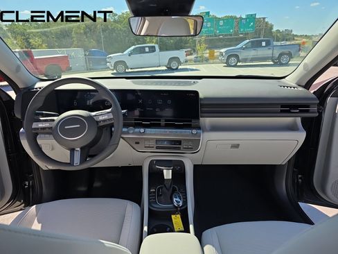 Used 2026 Hyundai Kona SEL Sport AWD/4WD image 12