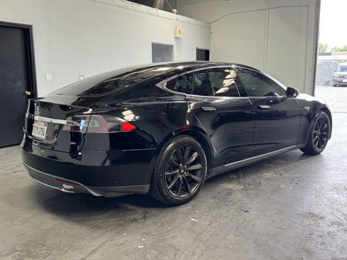 Used 2014 Tesla Model S 85 image 4