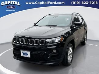 Used 2025 Jeep Compass Latitude AWD/4WD video 1