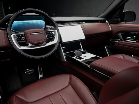 Used 2024 Land Rover Range Rover Long Wheelbase Autobiography AWD/4WD image 2