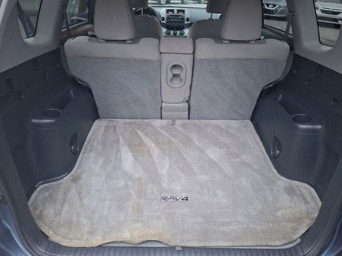 Used 2012 Toyota RAV4 4WD w/ Value Pkg image 14