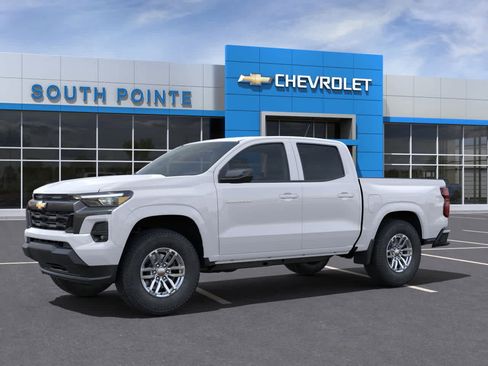 New 2025 Chevrolet Colorado LT w/ LT Convenience Package image 2