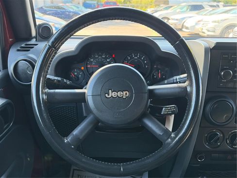 Used 2007 Jeep Wrangler Unlimited X image 19