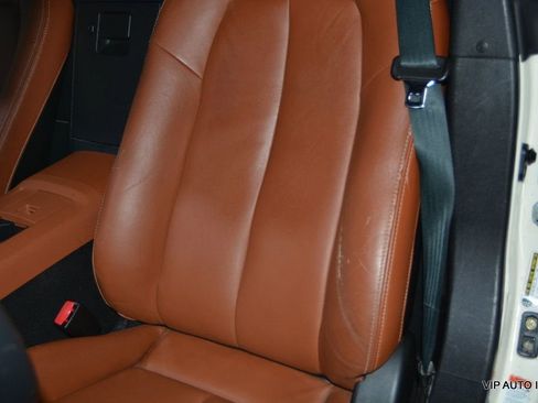 Used 2006 MAZDA MX-5 Miata Grand Touring image 13