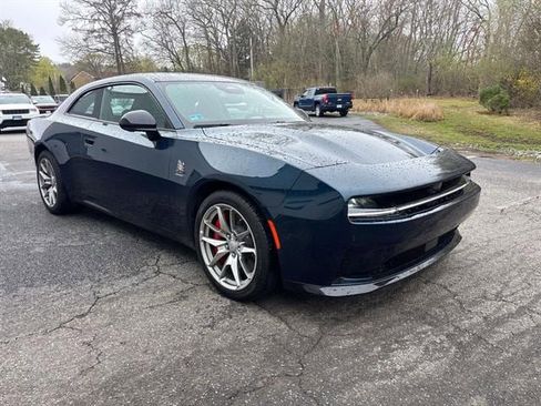 Used 2024 Dodge Charger Scat Pack w/ Plus Group image 1