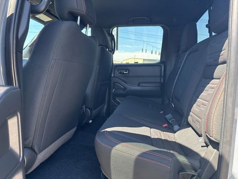 Used 2023 Nissan Frontier PRO-4X w/ Pro Convenience Package AWD/4WD image 17
