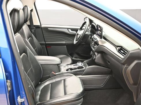 Used 2022 Ford Escape Titanium AWD/4WD image 40