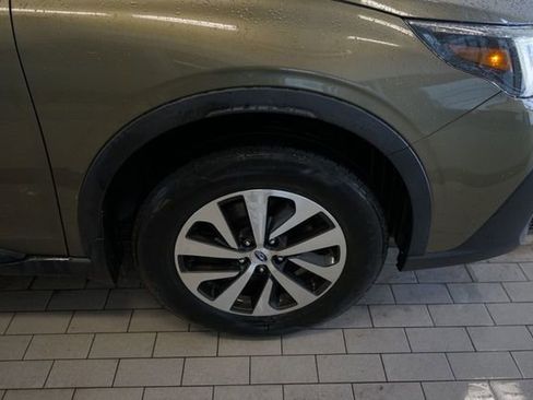 Used 2020 Subaru Outback Premium image 15