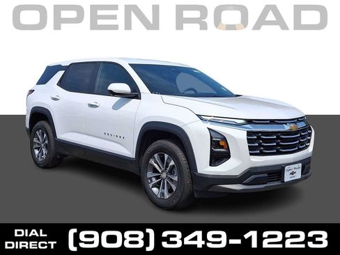 Used 2026 Chevrolet Equinox LT w/ Convenience Package II AWD/4WD image 1