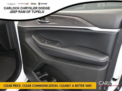 New 2025 Jeep Grand Cherokee L Limited w/ Luxury Tech Group II image 41