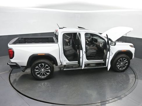 Used 2025 GMC Canyon Denali AWD/4WD image 67