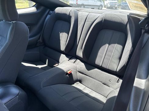 Used 2019 Ford Mustang GT RWD image 23