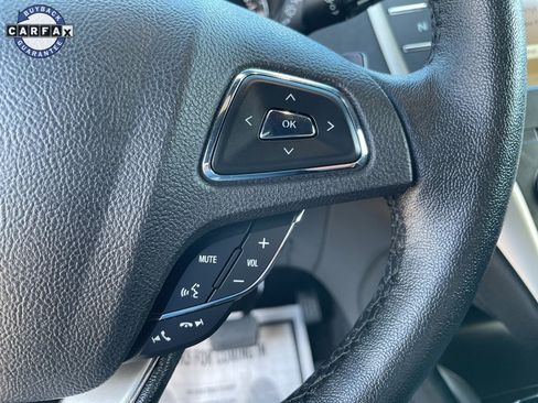 Used 2018 Lincoln MKC Premiere image 12