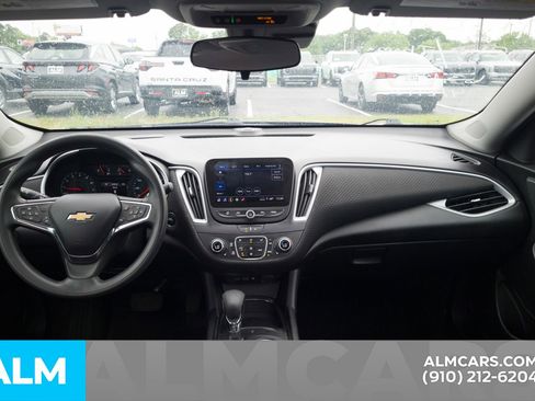 Used 2023 Chevrolet Malibu LT FWD image 20