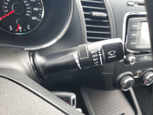 Used 2017 Kia Forte LX w/ LX Popular Package image 29